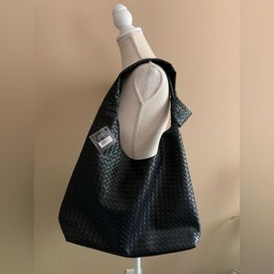 Ulta Beauty Black Woven Shoulder Bag